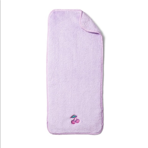 New Stoney Clover Lane Target Lavender Cherries Reusable Makeup Remover Cloth - Picture 2 of 3